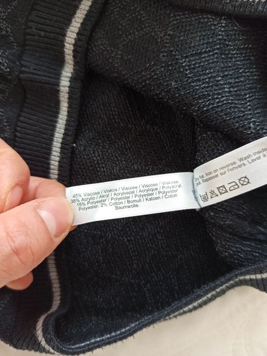 Sweterek dla chłopca river island rozmiar 92