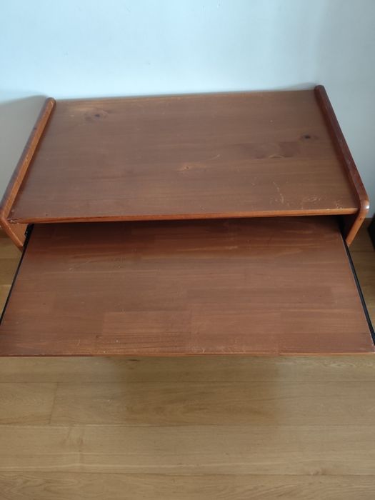 Secretaria para trabalhar/ mesa escritório