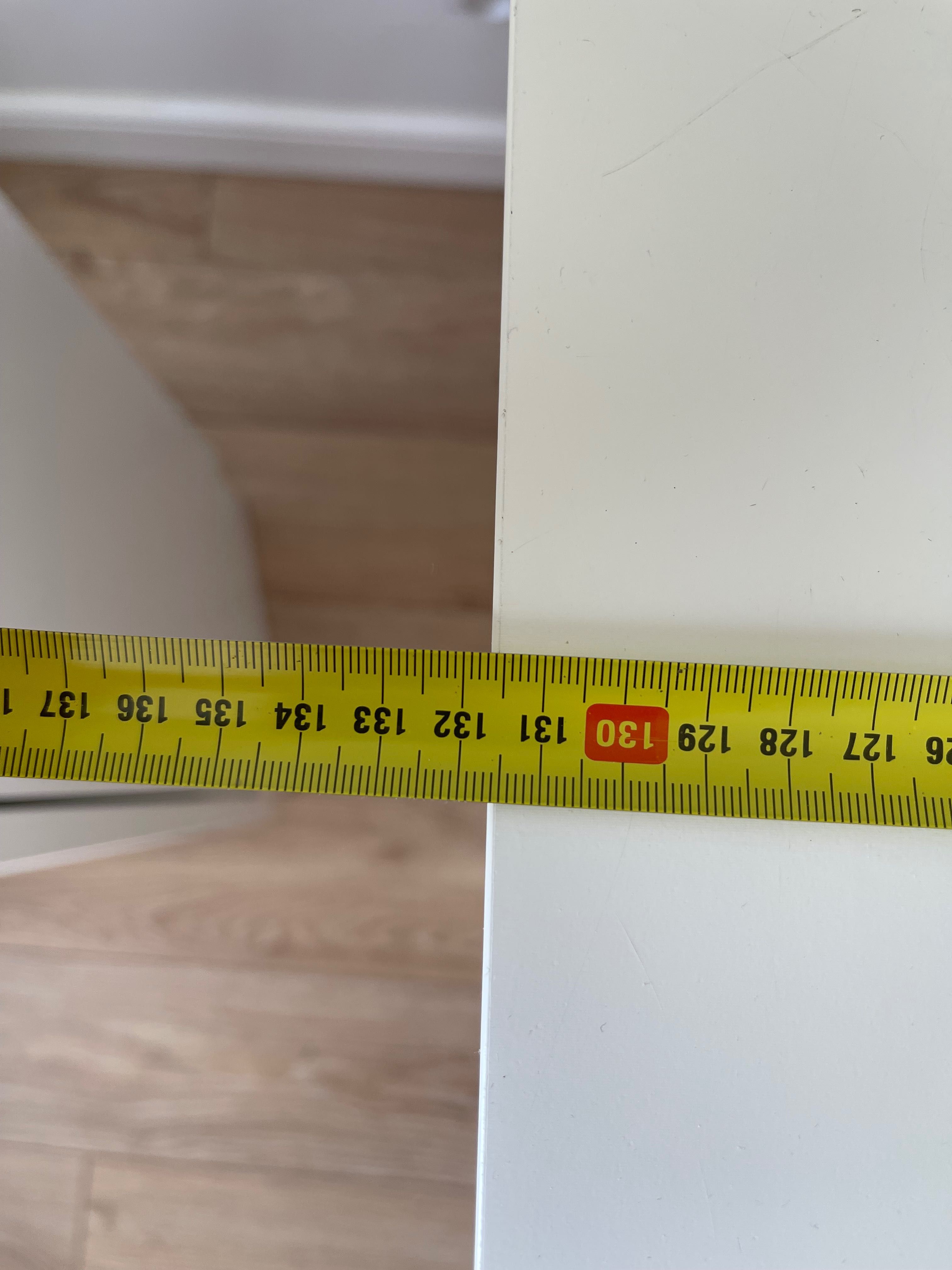 Biurko z Ikea w dobrym stanie