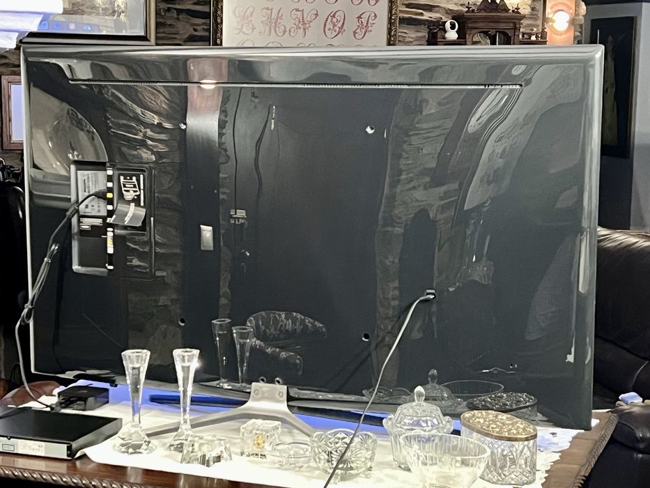 TV Samsung 55” Full HD (curva) - UE55K6300AK