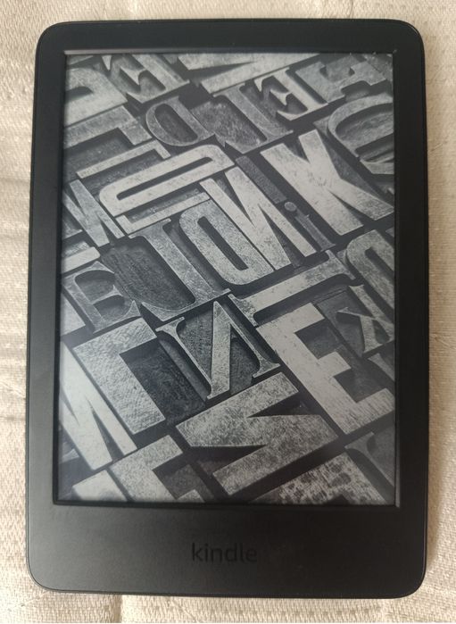 Amazon Kindle 11th, 2024 16GB Ad-free