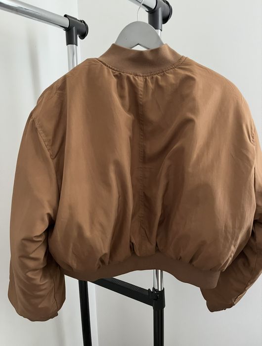 Куртка бомбер жіноча