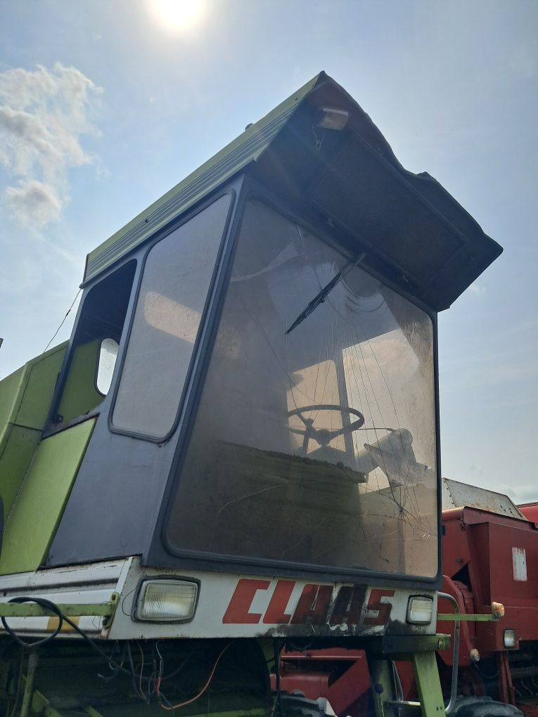 Kabina do kombajnu Claas Mercator 50,60,70, senator Protector 75