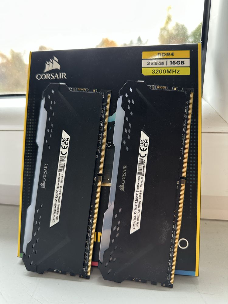 Pamięć RAM 16GB Corsair Vengeance RGB pro 3200MHz DDR4