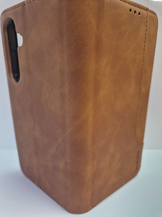 Kabura Wonder Prime do Samsung Galaxy S24 FE brązowa