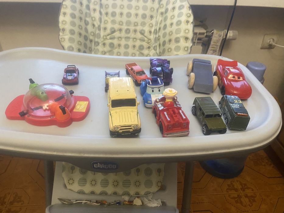 Машинки все за 60 грн