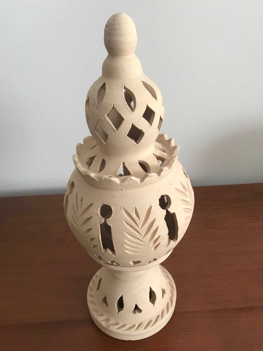 Lanterna de terracota da Tunísia
