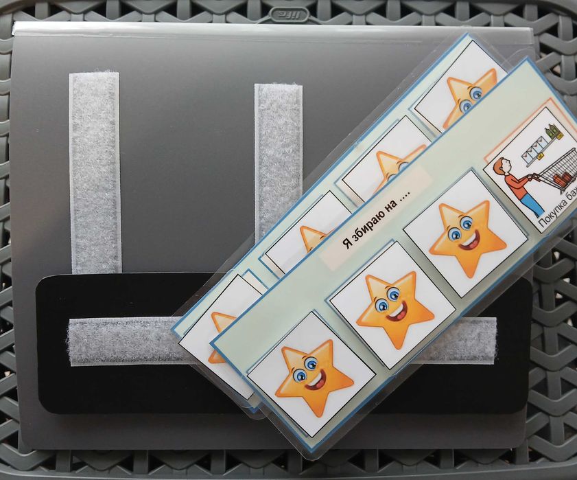 Альбом Pecs на 5 сторінок