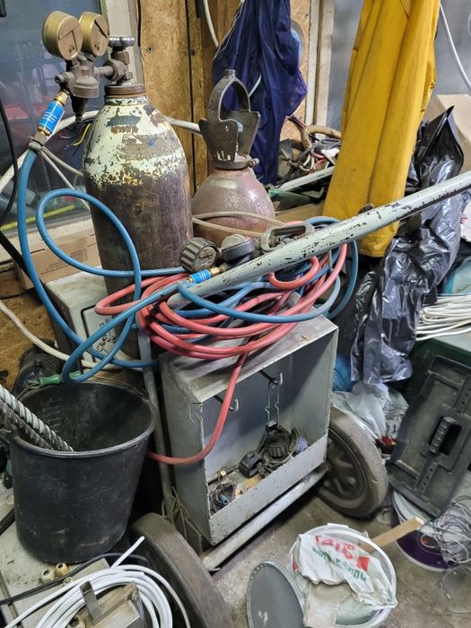 Sprzedam   zestaw  do palenia lub spawania