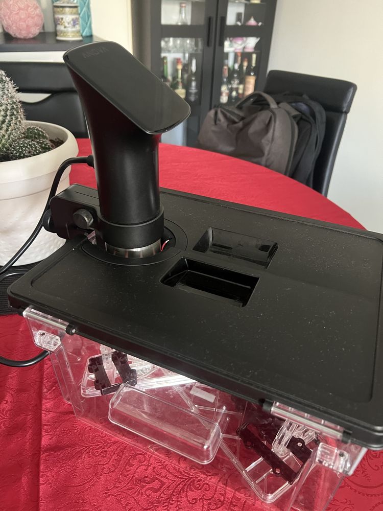 ANOVA PRECISION COOKER PRO