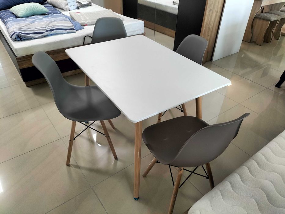 (386) Okazja! Stół skandynawski + 4 krzesła, wyprzedaż 299 zł