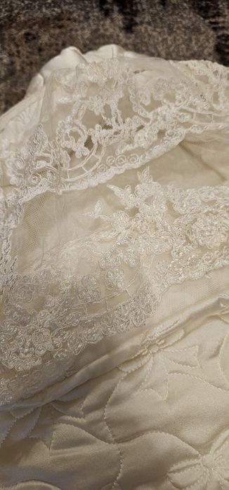 Конверт шовковий  утеплений на виписку для дівчинки