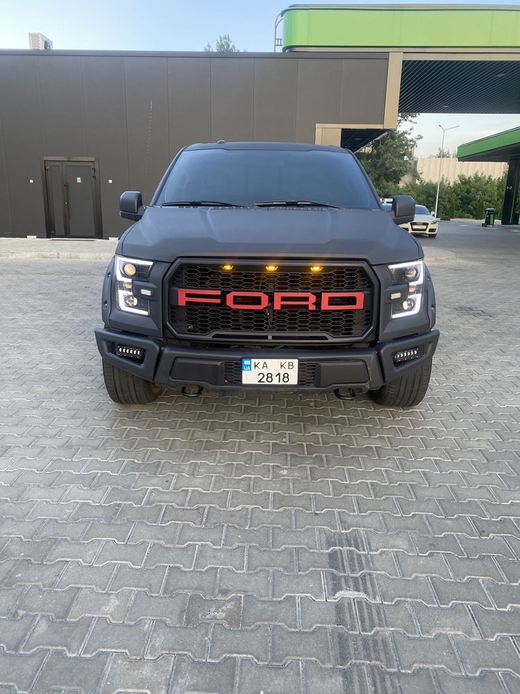 Ford F-150 пікап авто