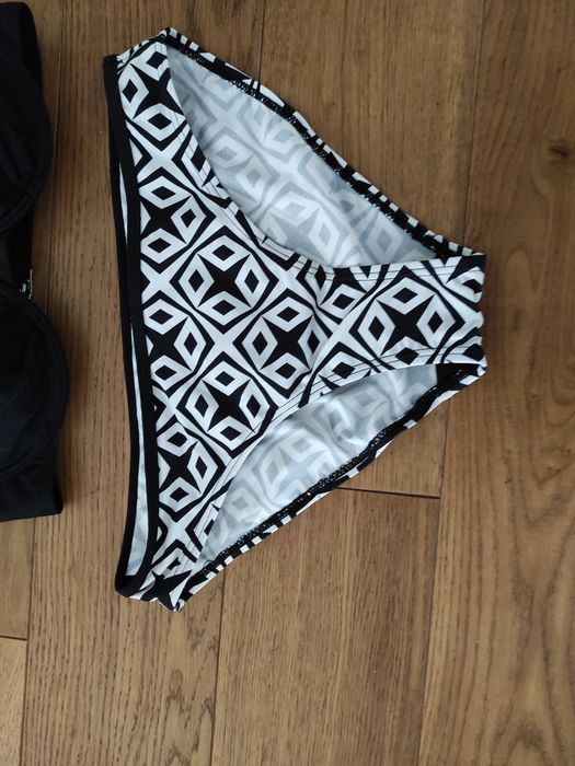 Kostium kąpielowy Bon Prix r. 80B