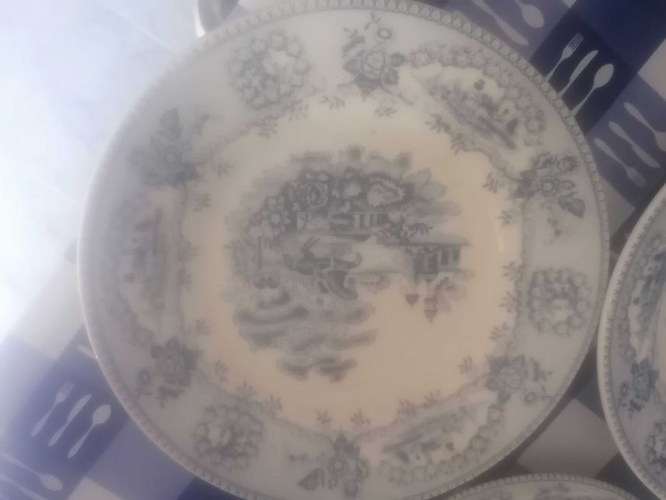 Pratos de refeição / decoração