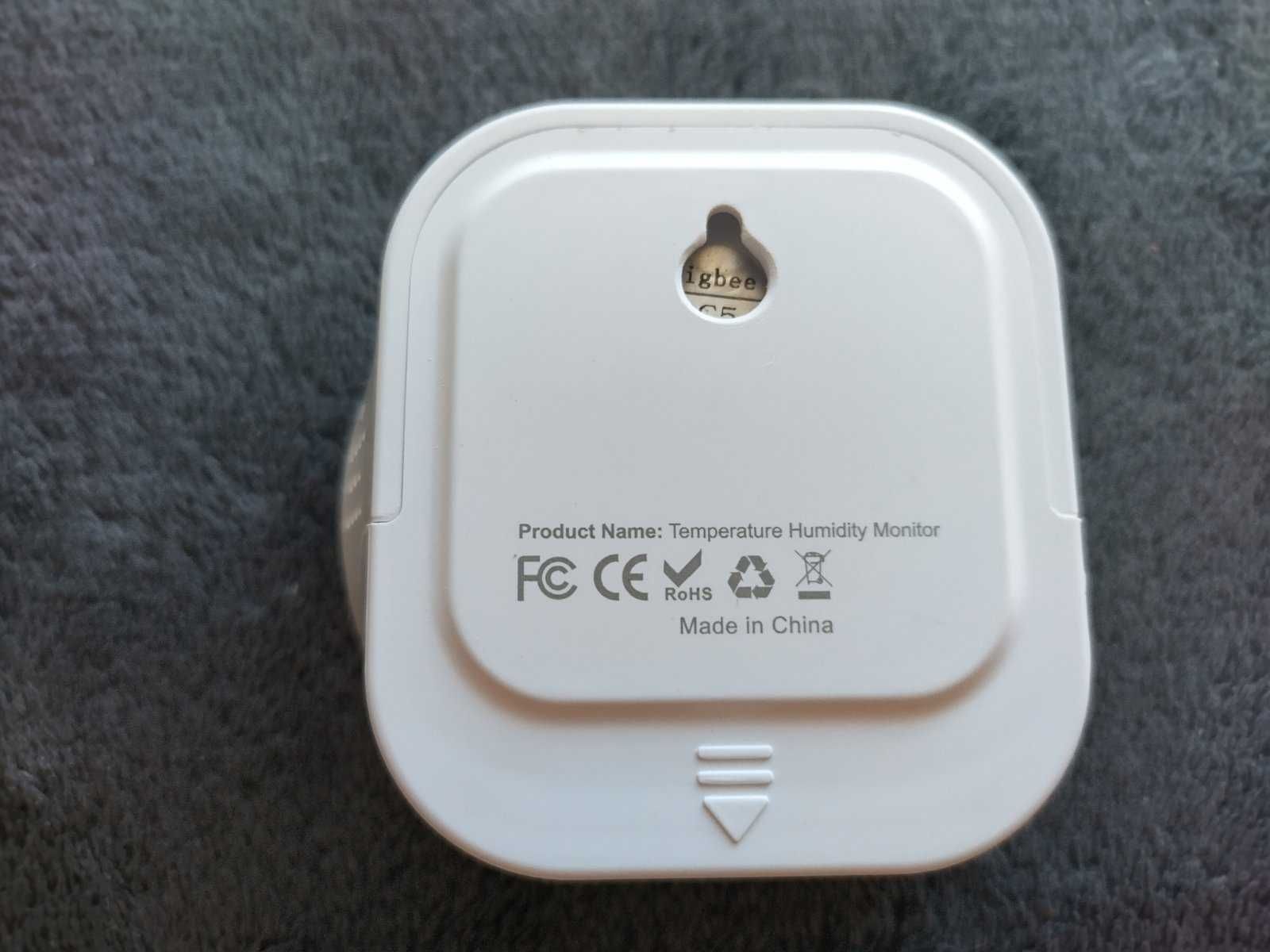 Умный WiFi ZigBee датчик температуры и влажности