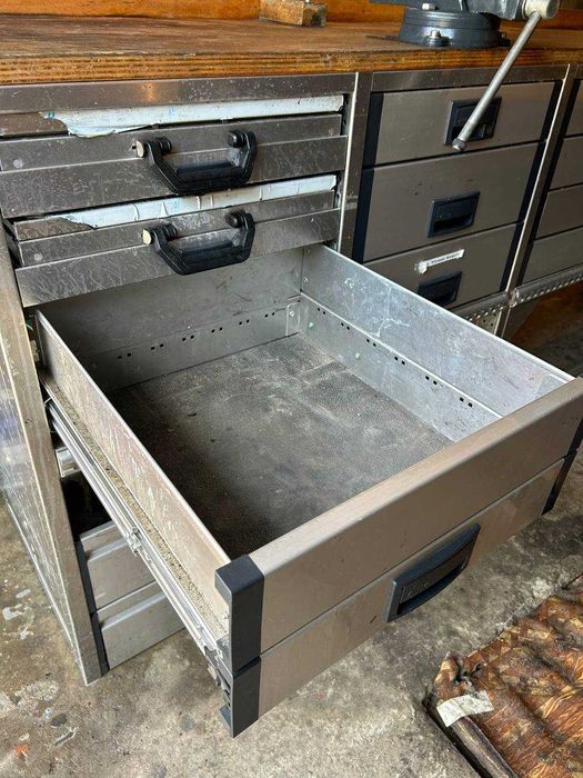 Гараж Стеллажи Германия