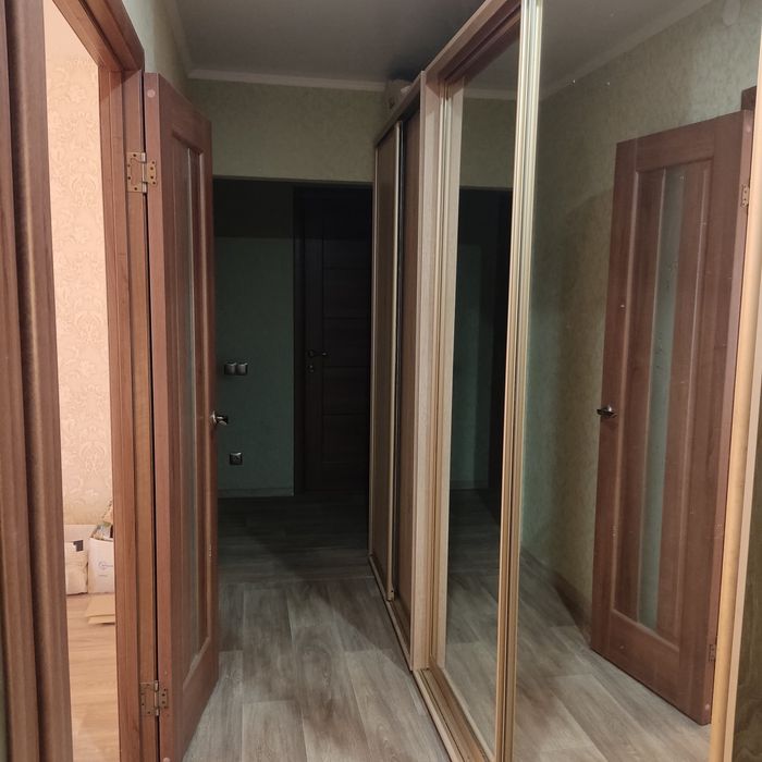 Трикімнатна,район Бума.