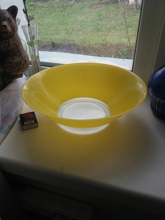 Посуда .тарелочки.чашки.вазочки