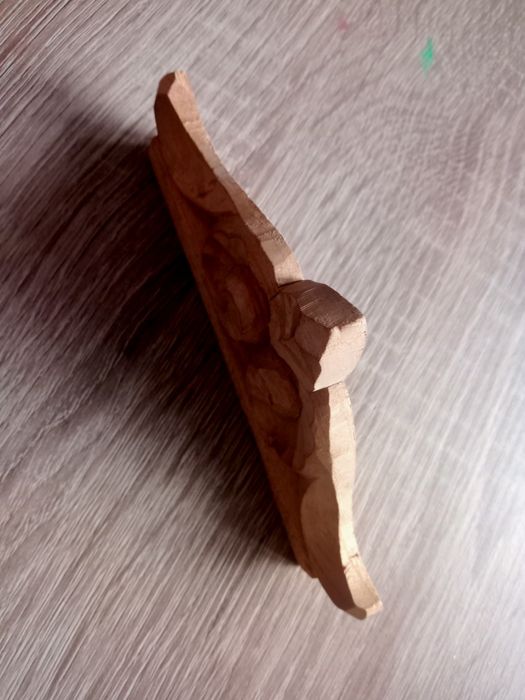 Rzeźba drewniana do zegara