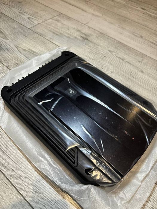 4-канальний підсилювач JBL GX-A604