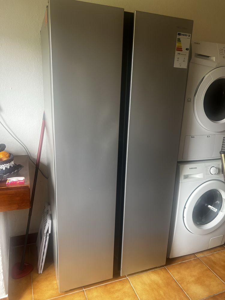 Frigorífico Hisense Side-by-Side Inox