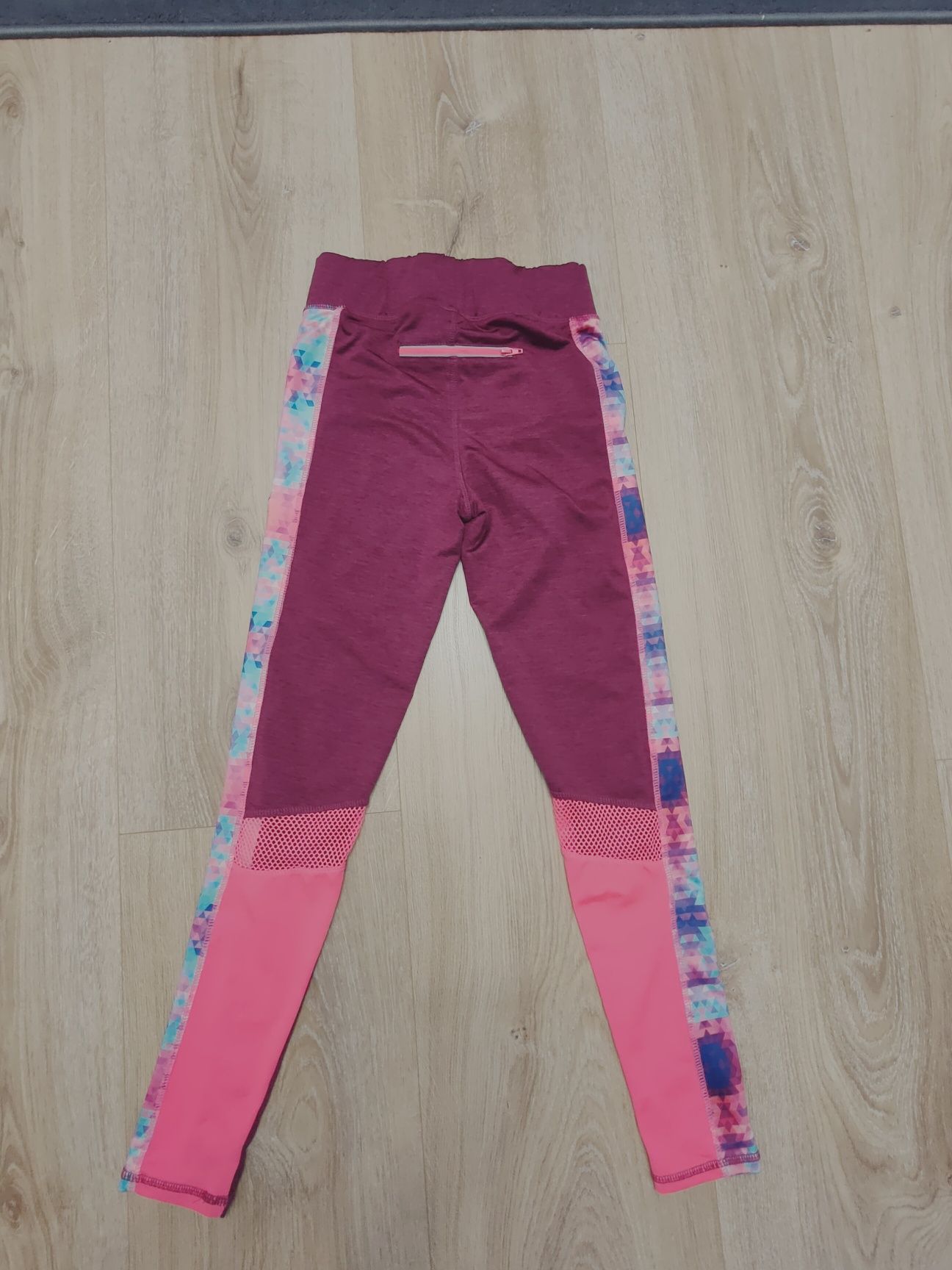 Legginsy sportowe 146cm