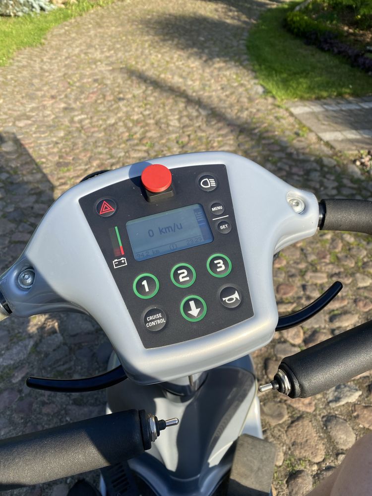 Wózek elektryczny dla seniora/osoby niepelnosprawnej NOWY Akumulator