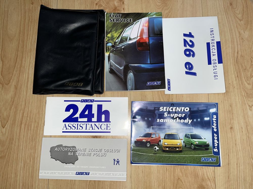 Oryginalna książka serwisowa Fiat 126p etui pokrowiec
