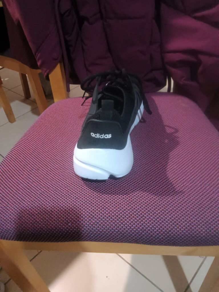 Vendo sapatilhas adidas