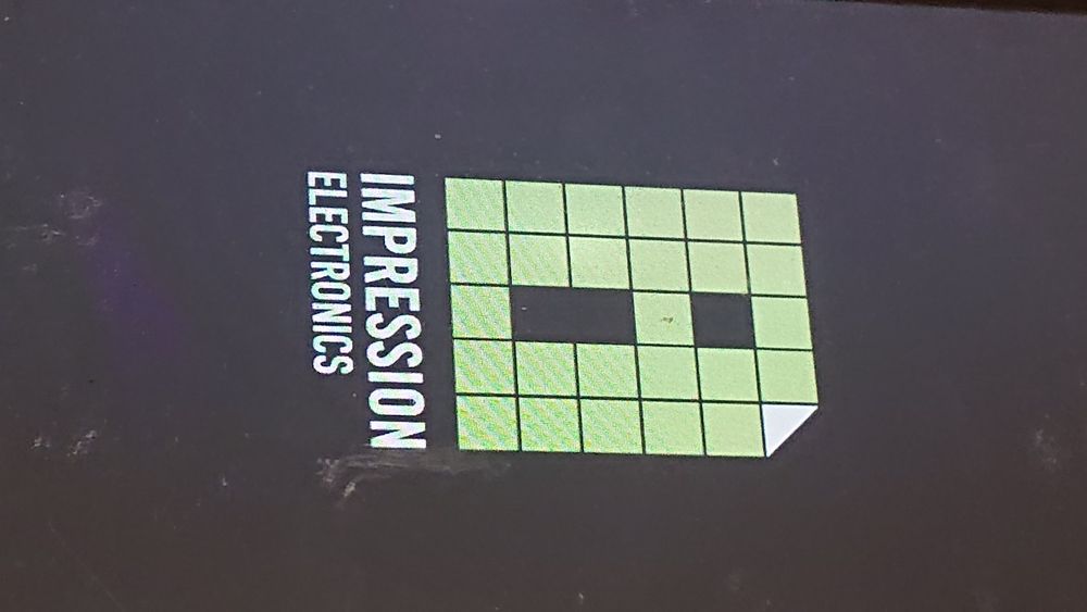 Продам планшет по цене зарядки. 
Отличное состояние
Смотрите фото. 
На