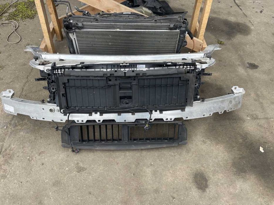 Панель комплектная Mercedes E W213