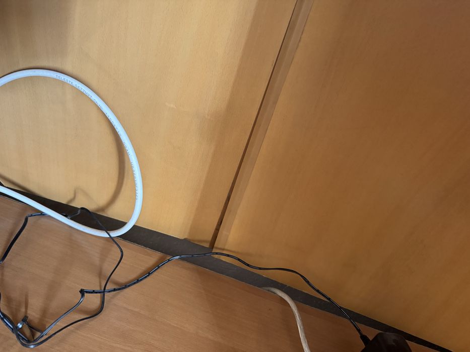 Komplet mebli/mebloscianka + szafy