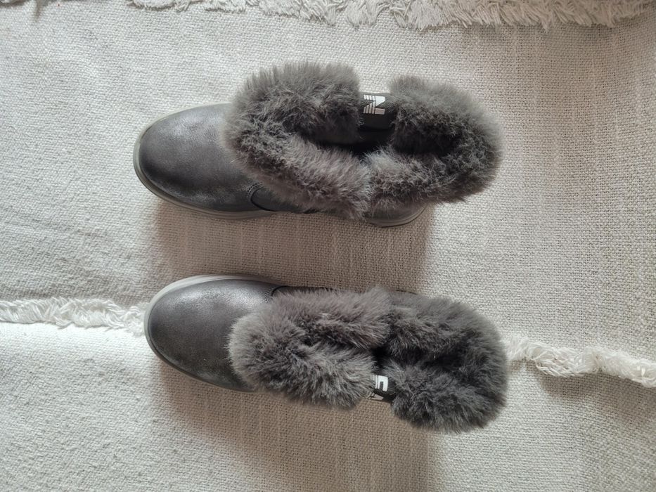 Nowe kozaki dziewczęce rozm.32