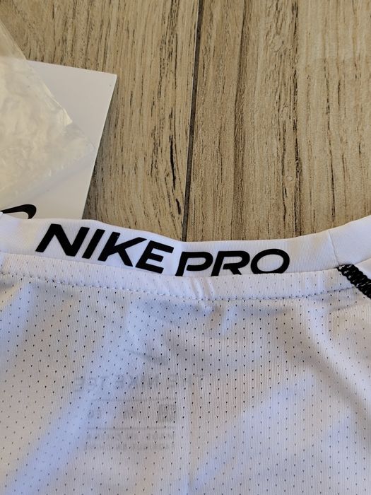 Koszulka Nike pro kompresyjna