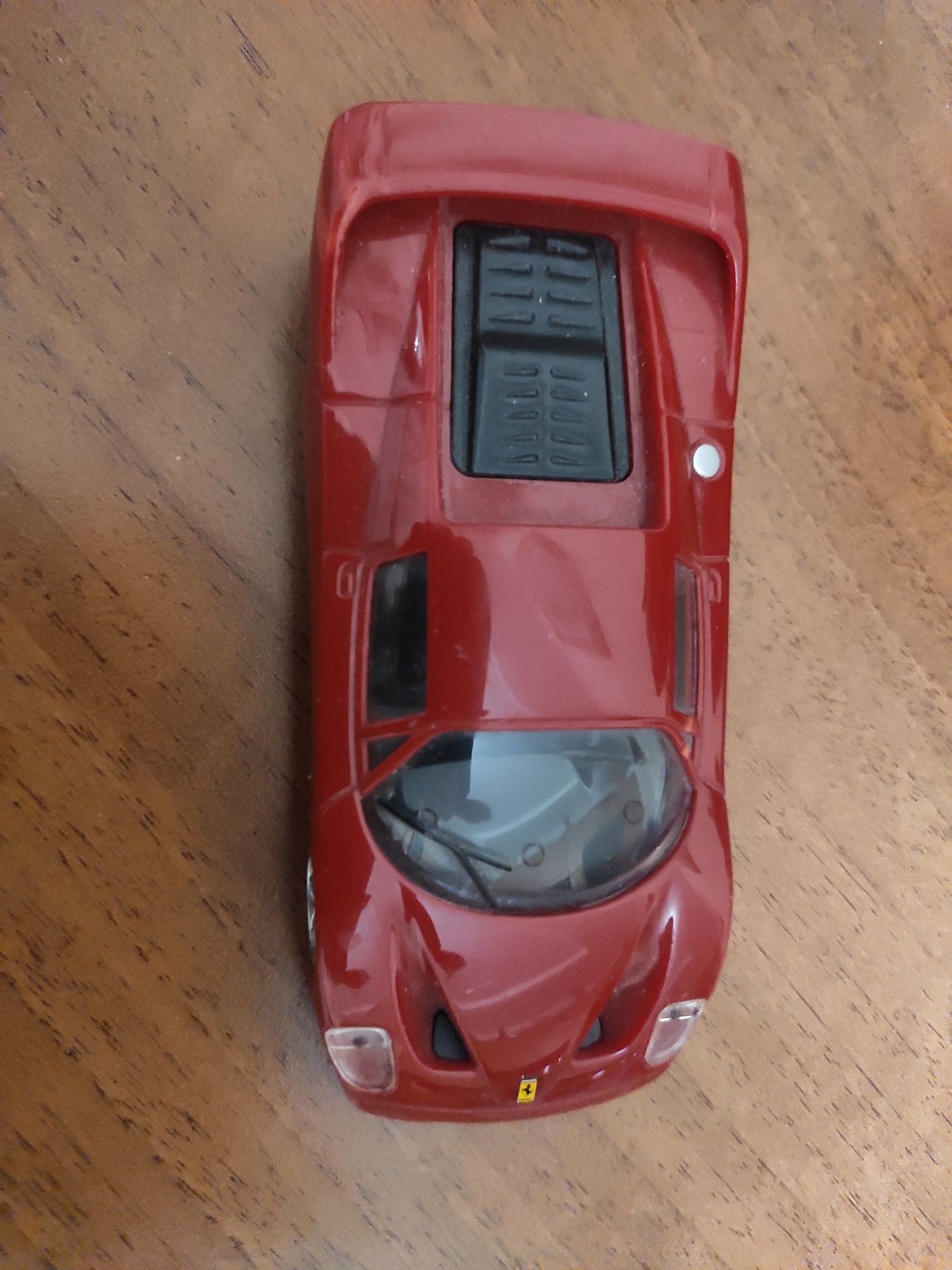 Продам машинку Ferrari F50