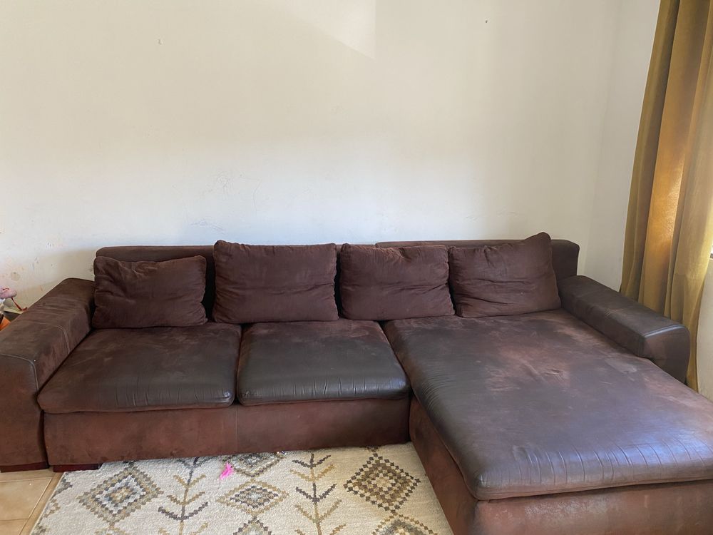 Sofa cama castanho usado