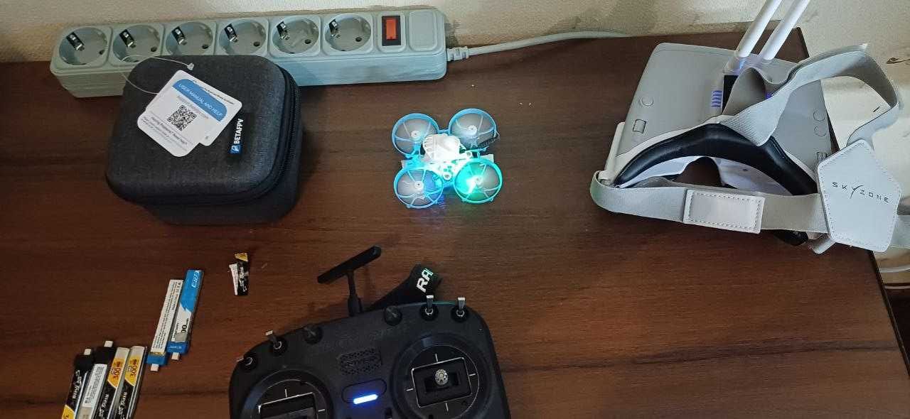 Meteor 65 pro  fpv дрон elrs 2.4 betafpv beta аналог зв'язок