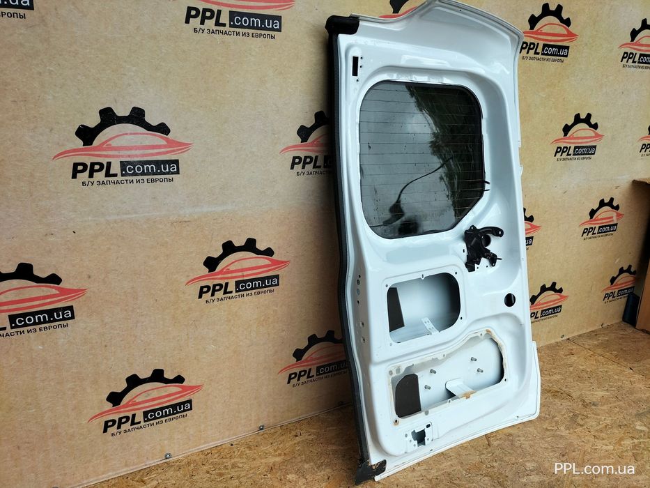 Ford Transit Connect II Mk2 2013-2021 Дверь левая задняя