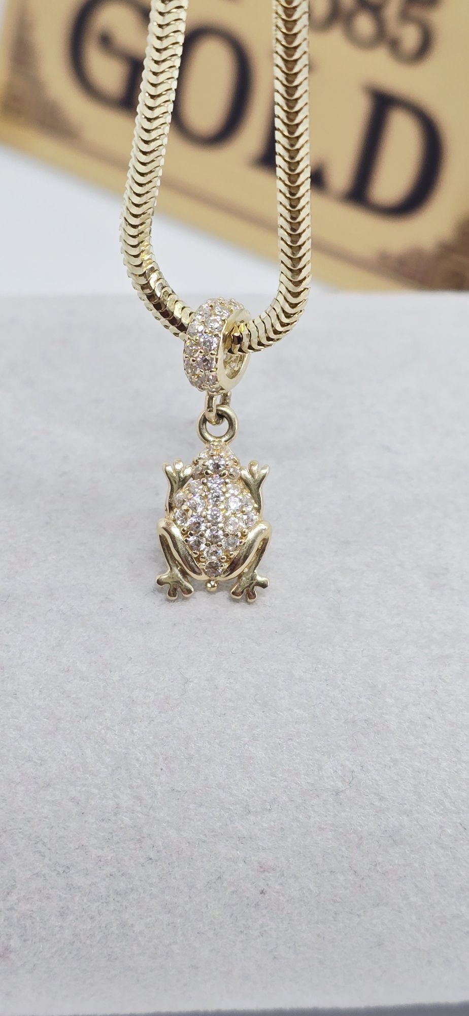 Złoty charms żaba próba 585 14k