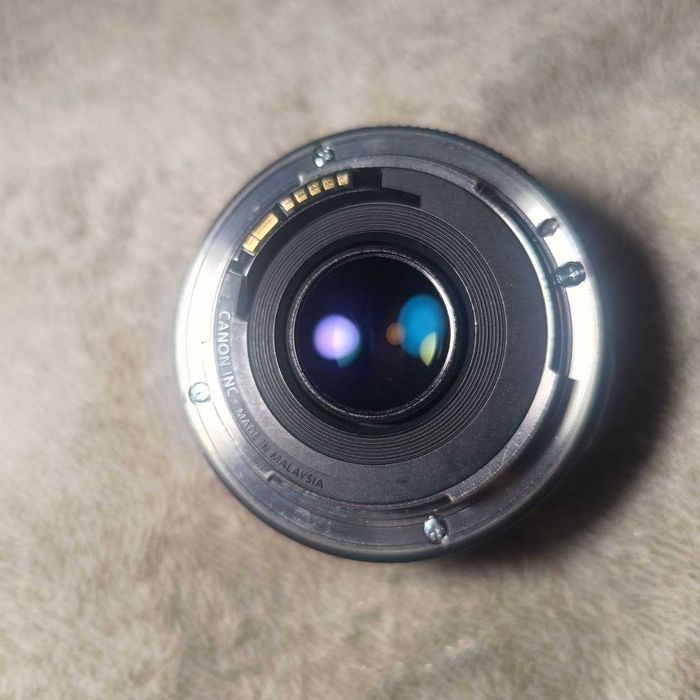 Canon eos 650d Б/У Об'єктив 50мм 1.8 та 3 світофільтри.