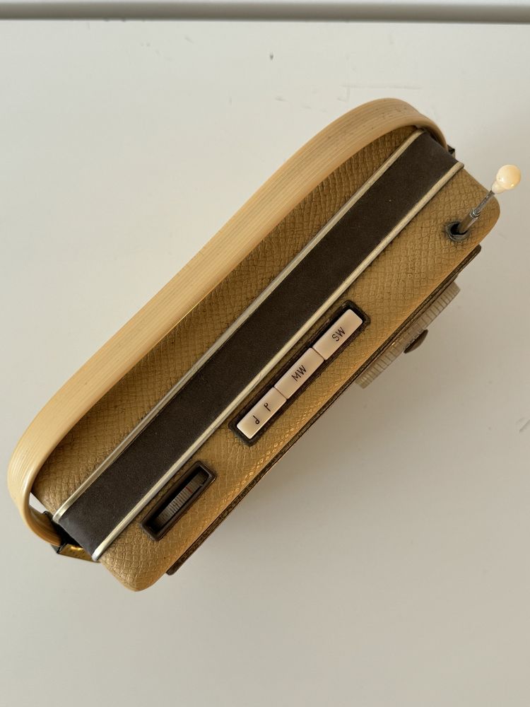 Radio transistor Nordmende Clipper