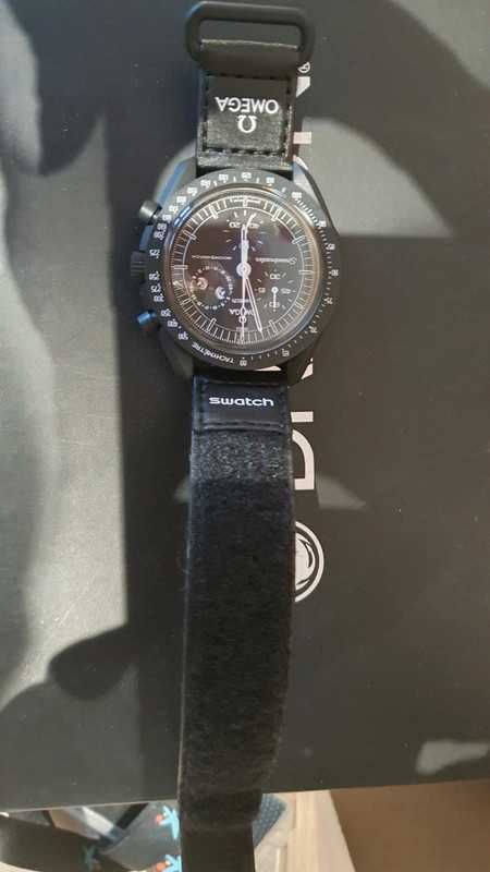 Snoopy x Omega x Swatch Moonphase - SO33B700 Now Available