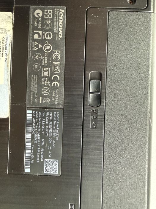 Laptop Lenovo IdeaPad Z710 17”