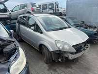 Opel ZAFIRA B 1.9 CDTI Skrzynia M32 Zderzak Błotnik Z167