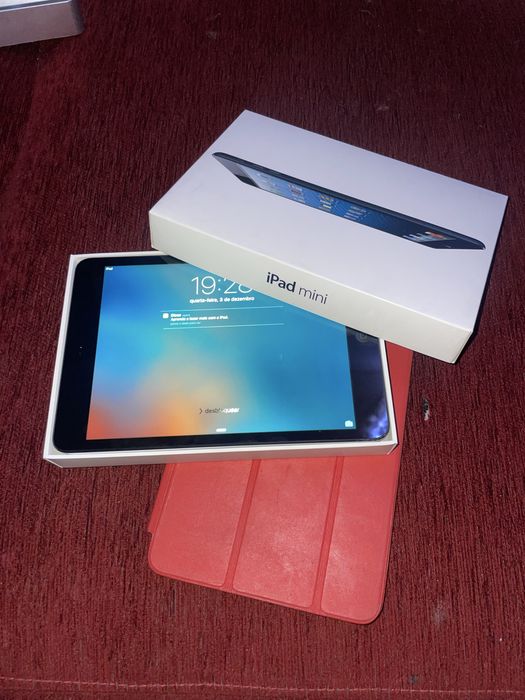 A ipad mini wi-fi 32gb black