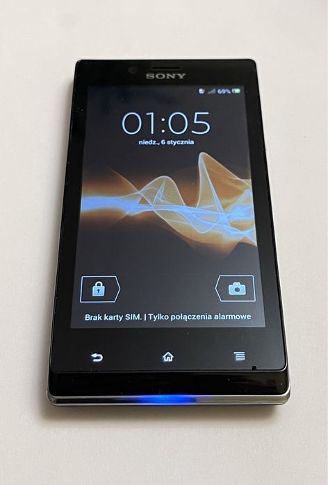Smartfon kolekcjonerski SONY XPERIA J ST26i jak nowy