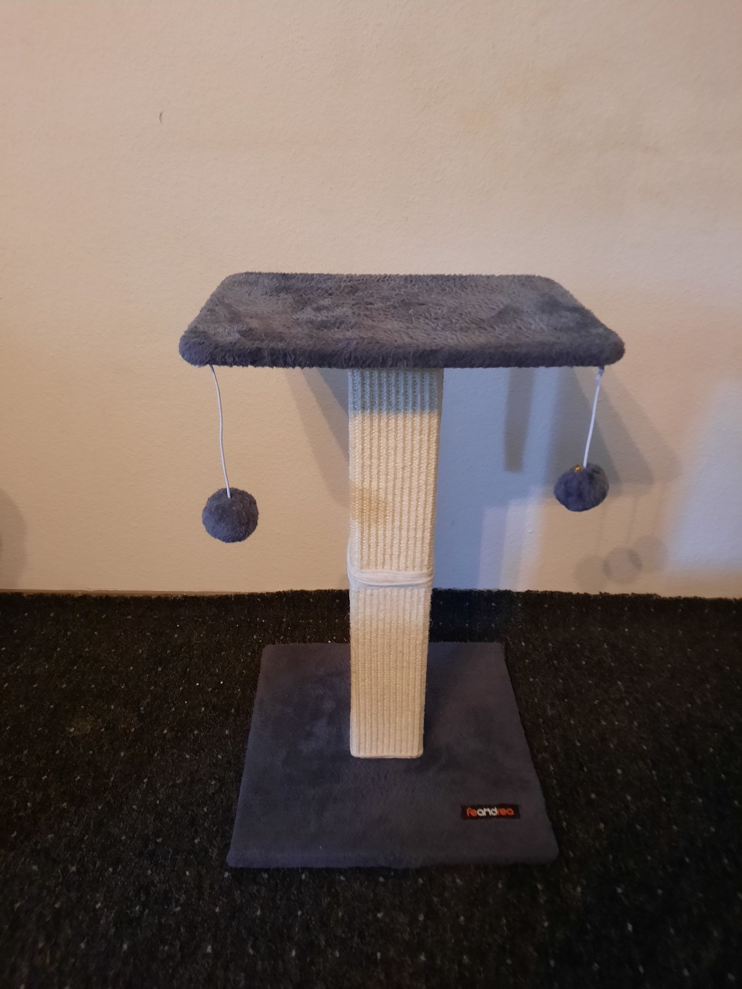Drapak dla kota w stanie bdb