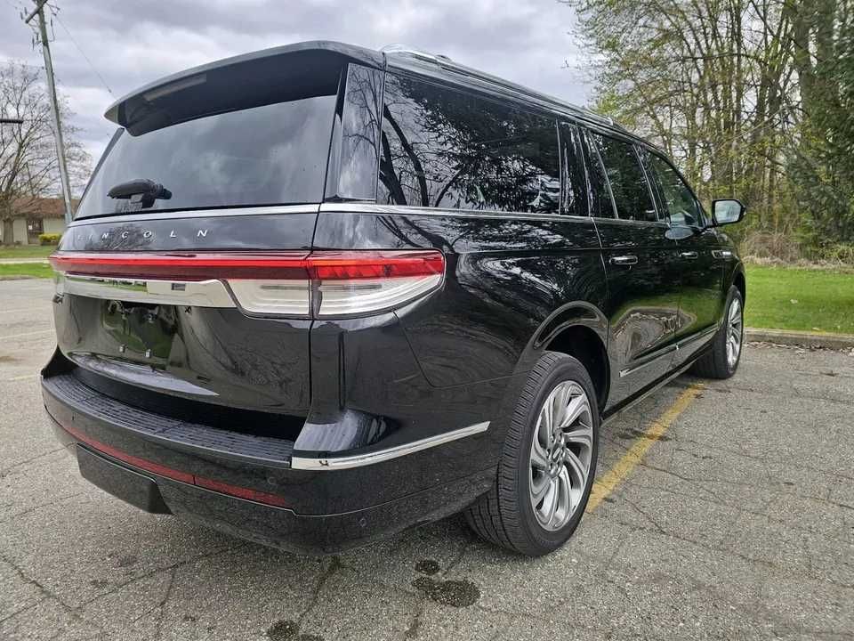 2022 Lincoln Navigator