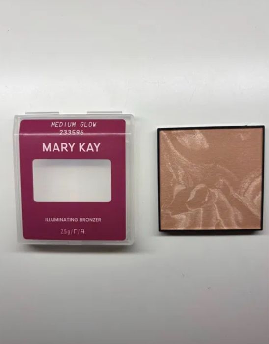 Puder Brązujący Medium Glow (Błyszczący) mary kay